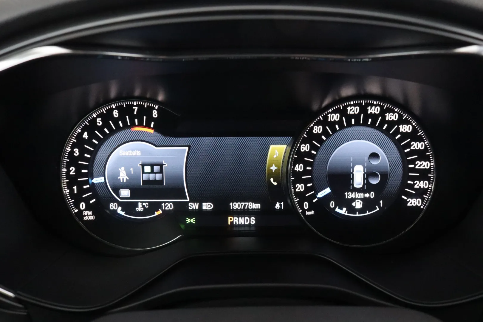 Ford Mondeo BSX-124 carousel image