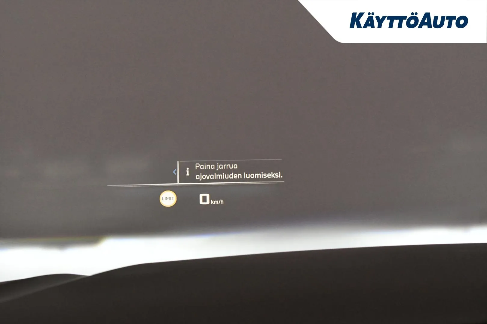 BMW i4 KXO-399 carousel image