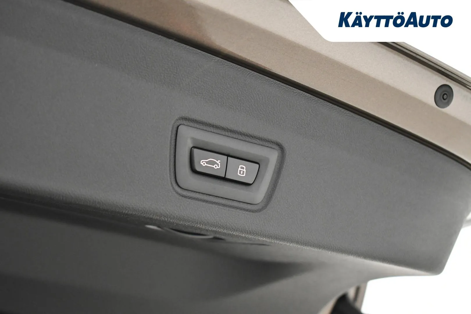 BMW i4 KXO-399 carousel image