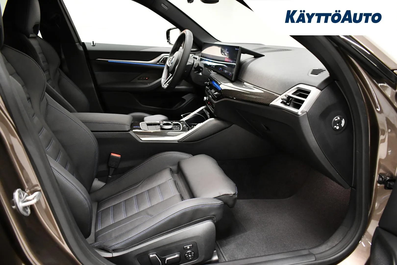 BMW i4 KXO-399 carousel image