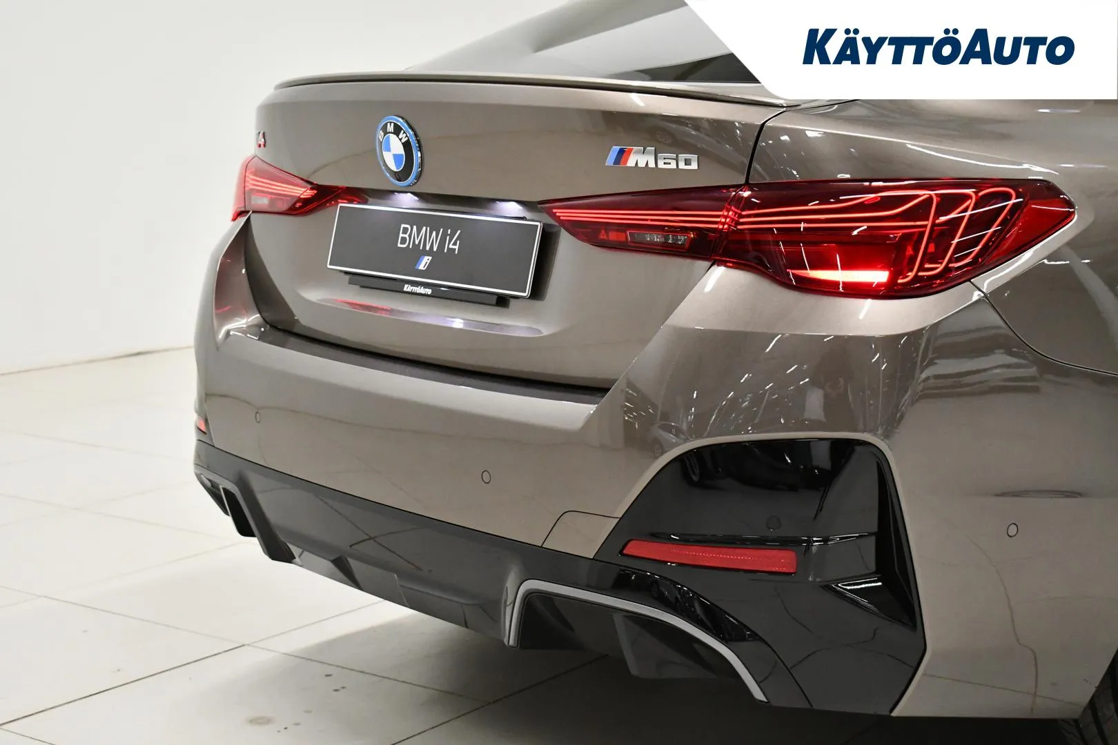 BMW i4 KXO-399 carousel image