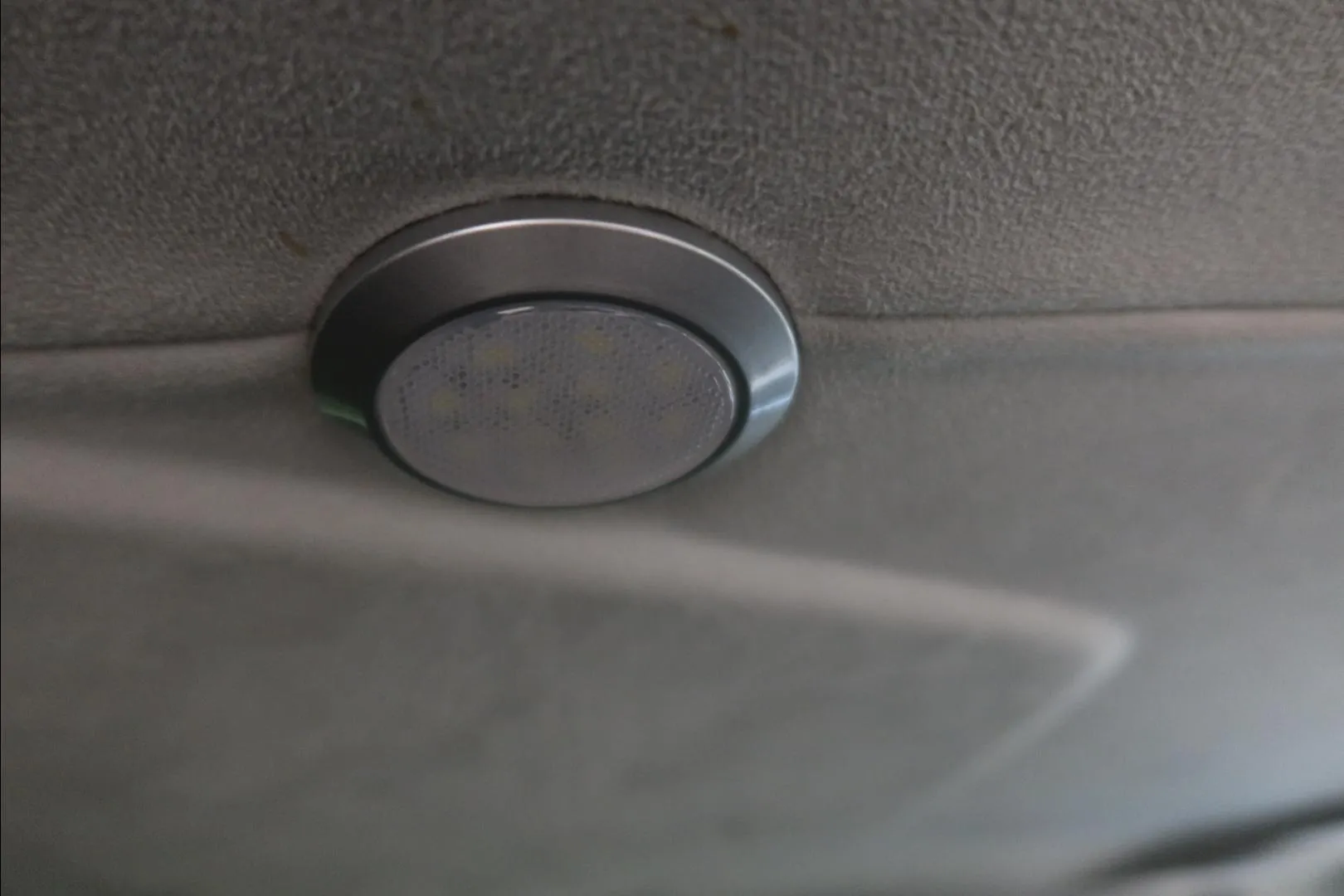 FORD Transit Custom EOR-466 carousel image