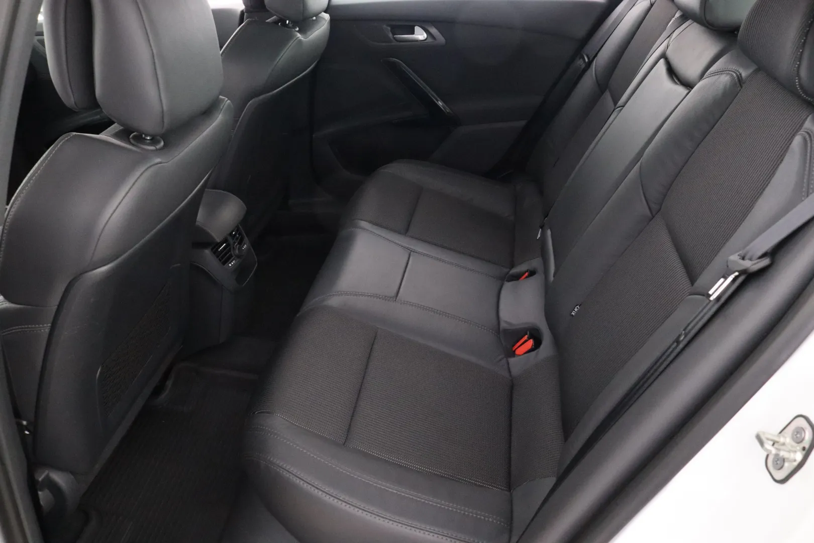 PEUGEOT 508 KSU-672 carousel image