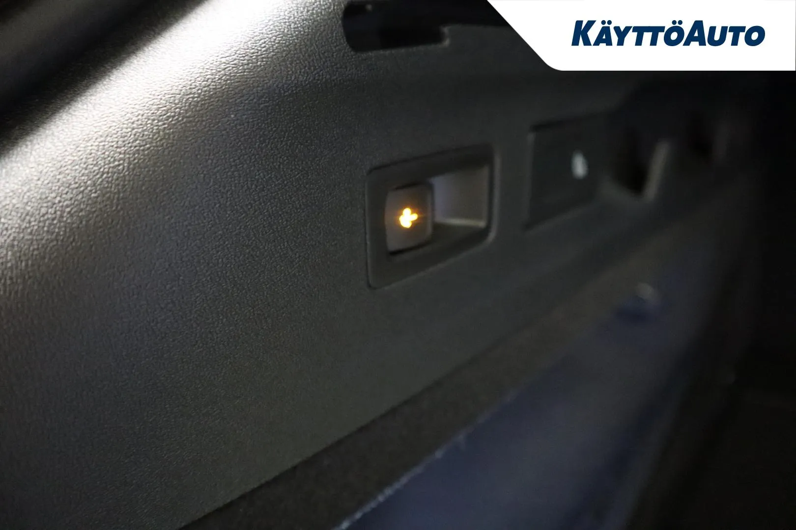 Volkswagen ID.7 IST-935 carousel image