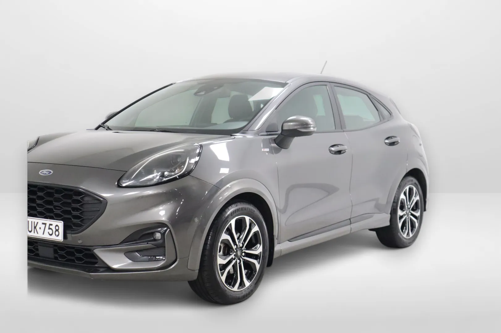 Ford Puma RUK-758 carousel image