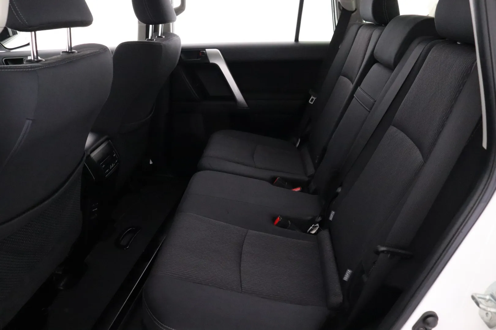 TOYOTA Land Cruiser ZOH-751 carousel image