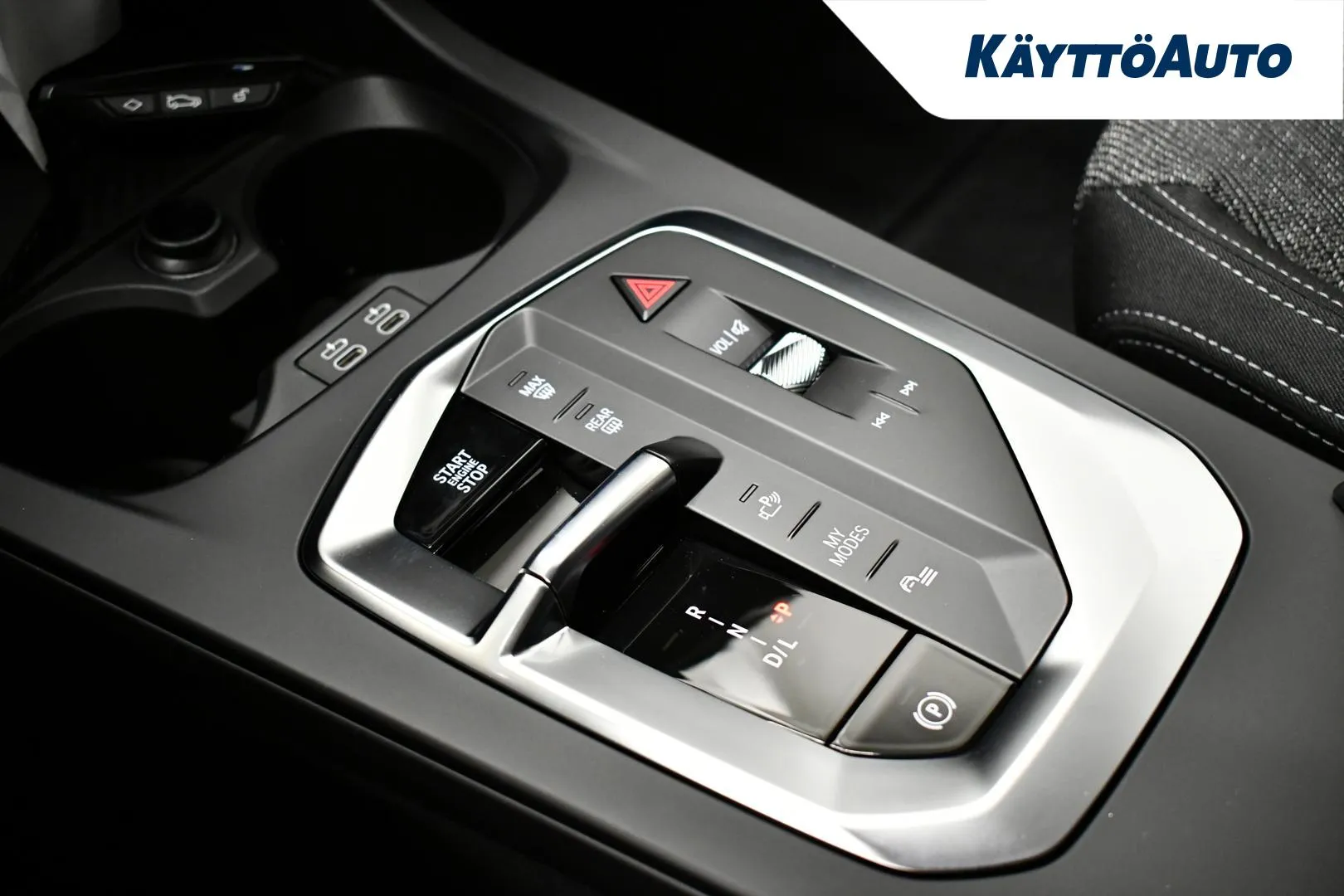 BMW 81G JOL-284 carousel image