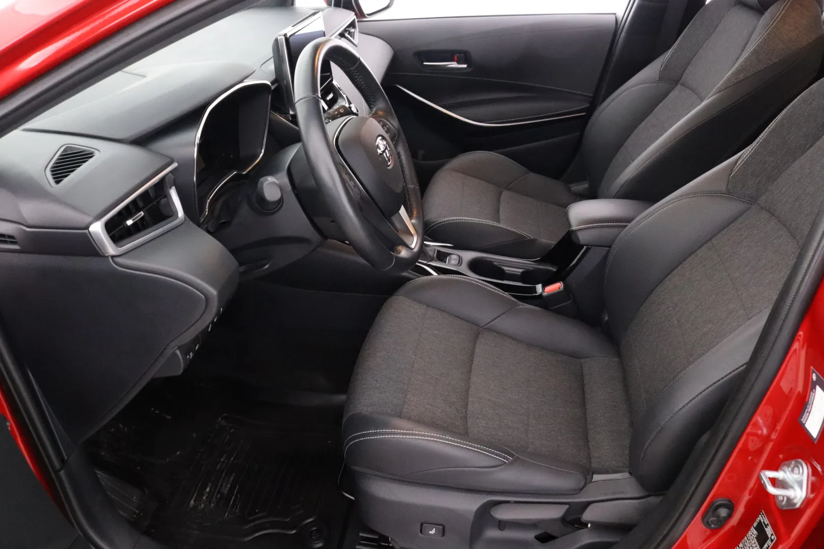 TOYOTA Corolla NMP-589 carousel image