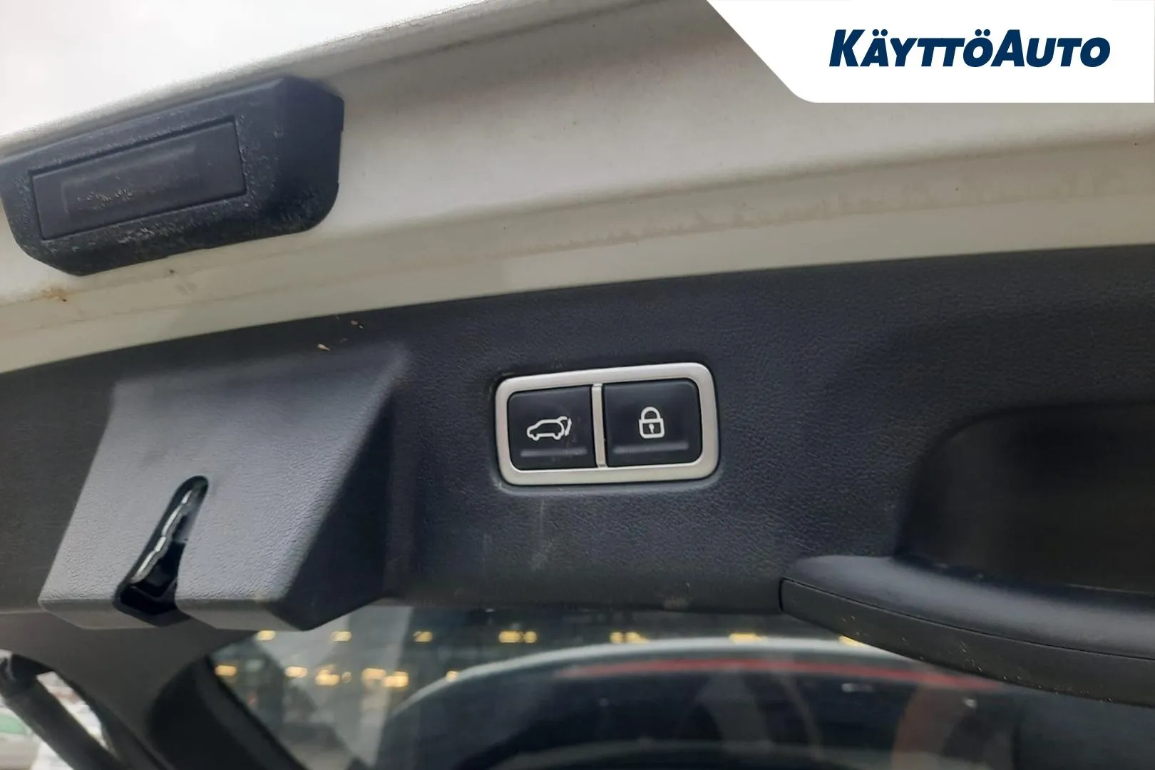 KIA Sorento FPO-680 carousel image