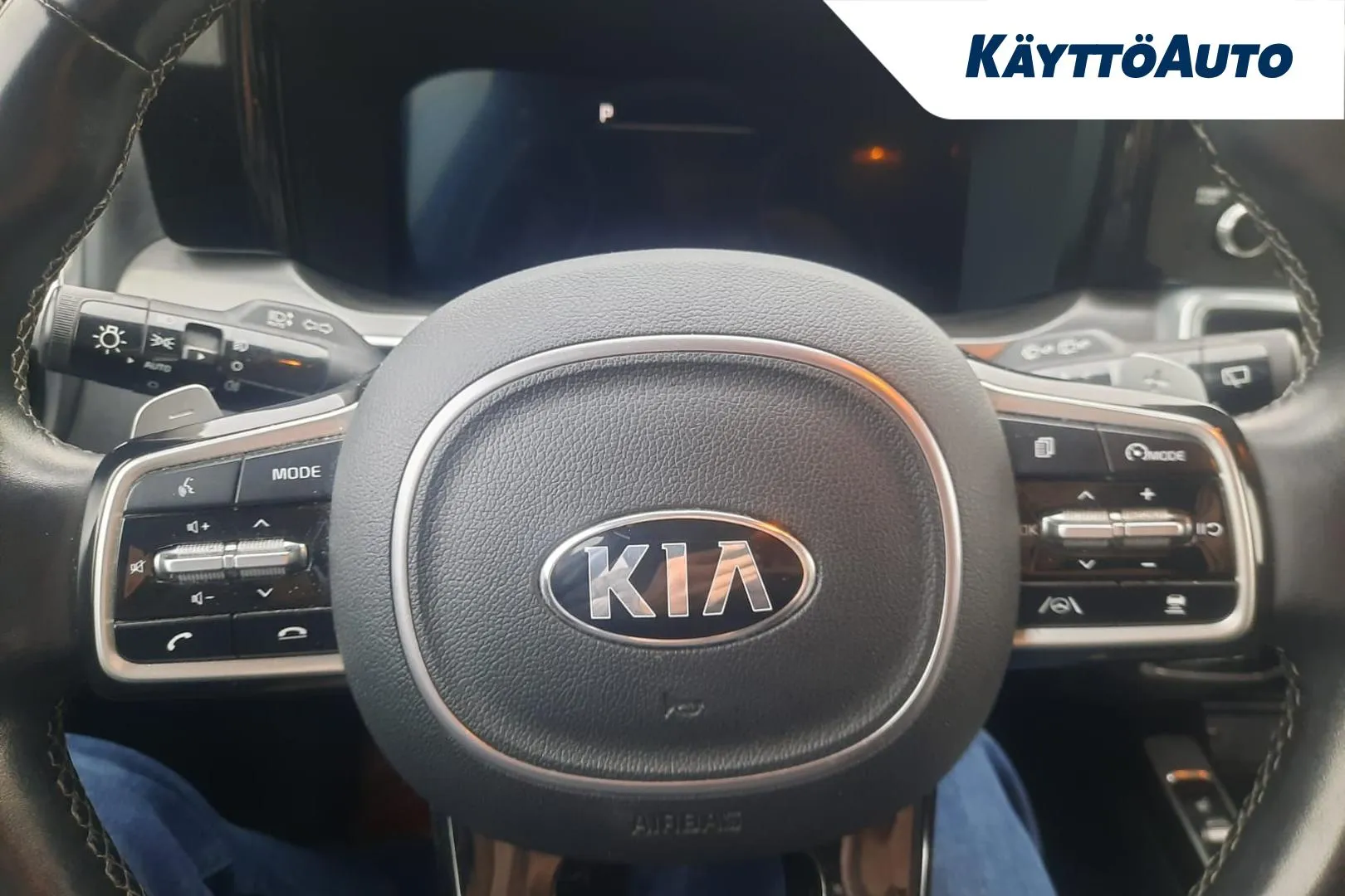 KIA Sorento FPO-680 carousel image