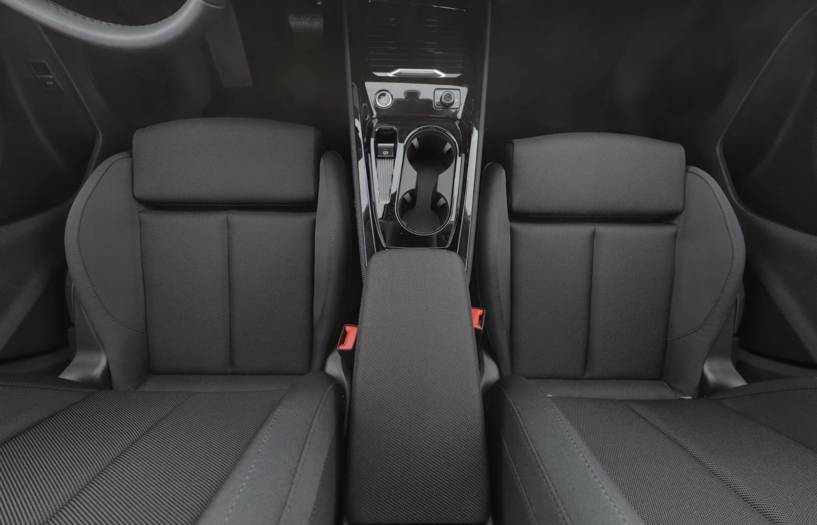 Audi Q3 KXL-784 carousel image