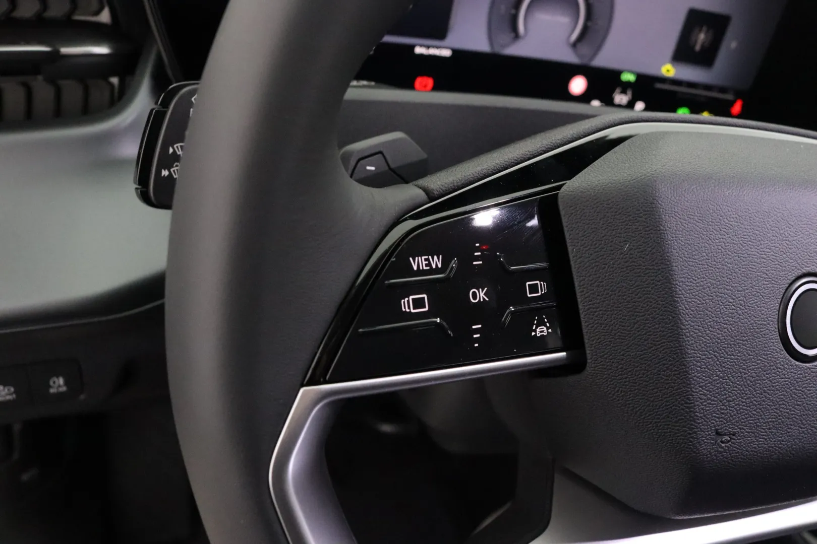 Audi Q3 KXL-784 carousel image