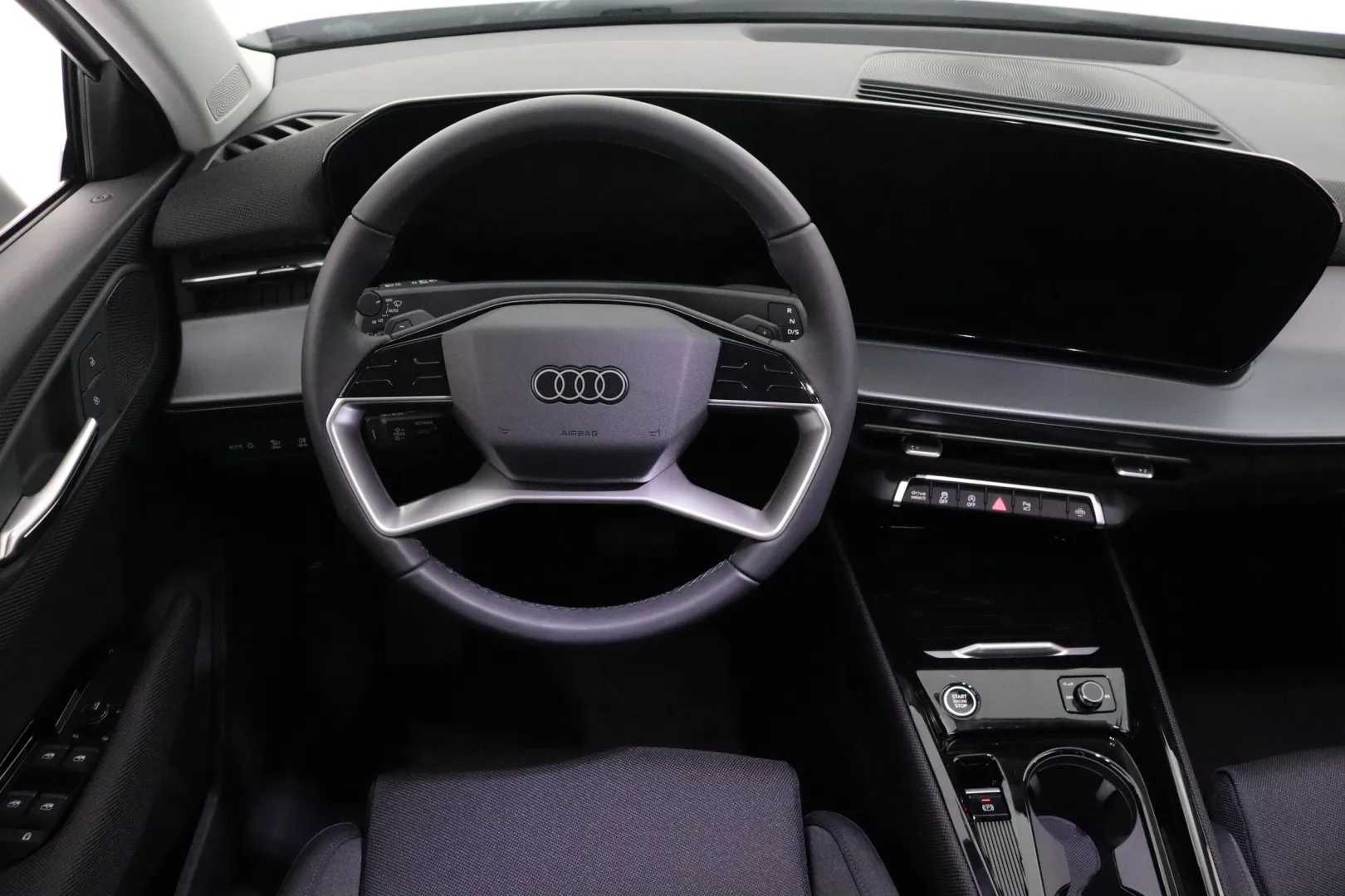 Audi Q3 KXL-784 carousel image