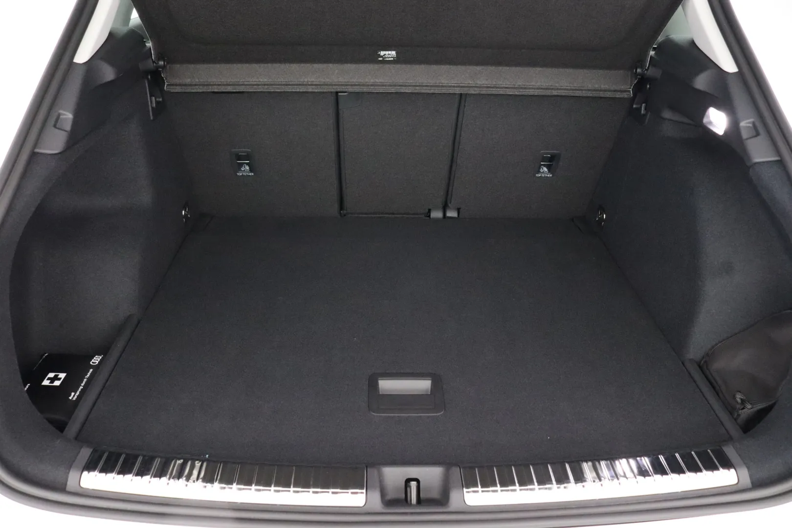 Audi Q3 KXL-784 carousel image