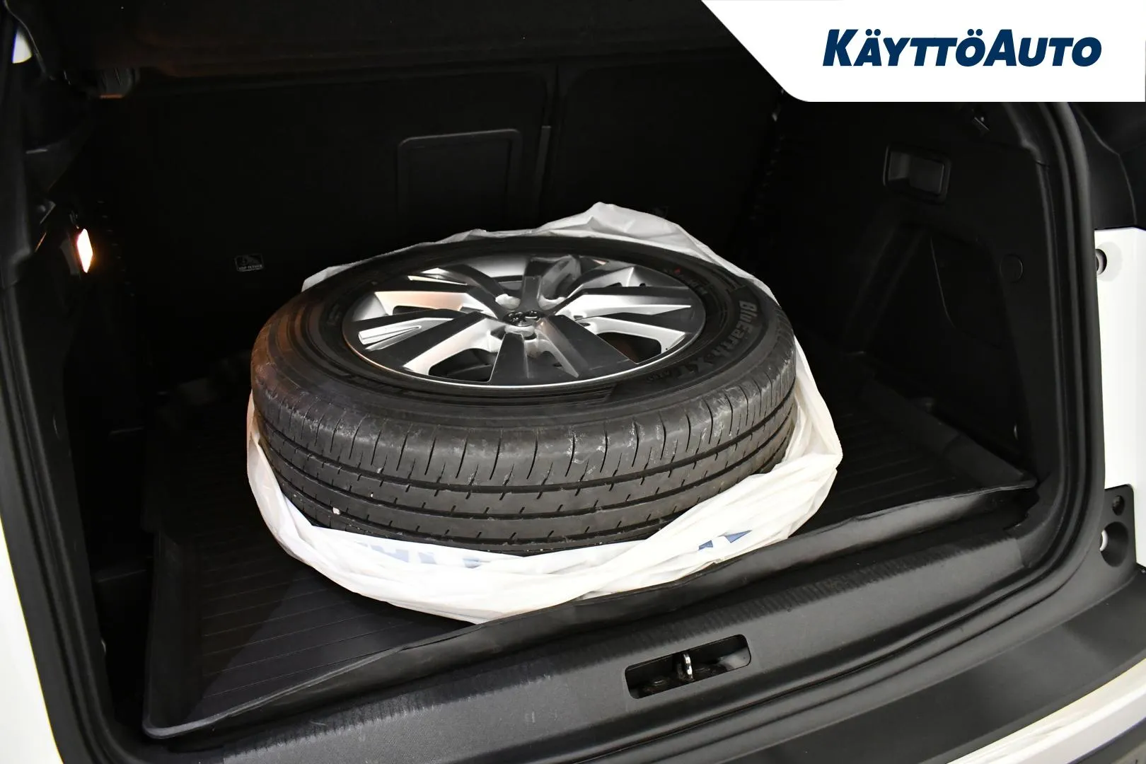 PEUGEOT 3008 KTE-837 carousel image