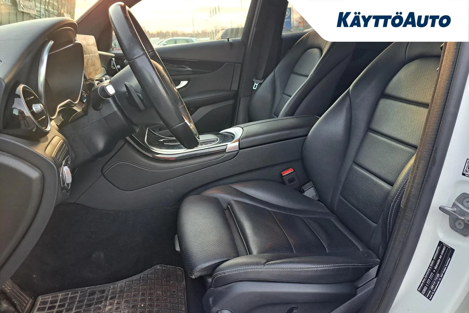 MERCEDES-BENZ GLC FOC-639 carousel image