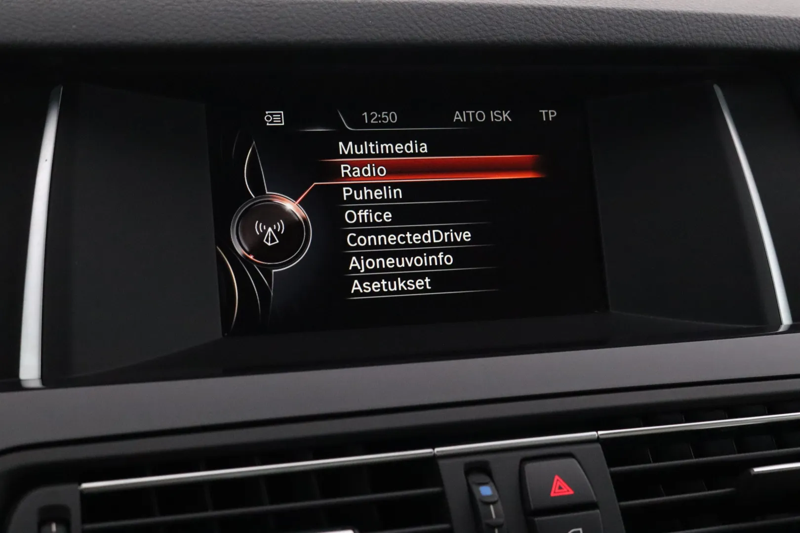 BMW 520 MSY-502 carousel image