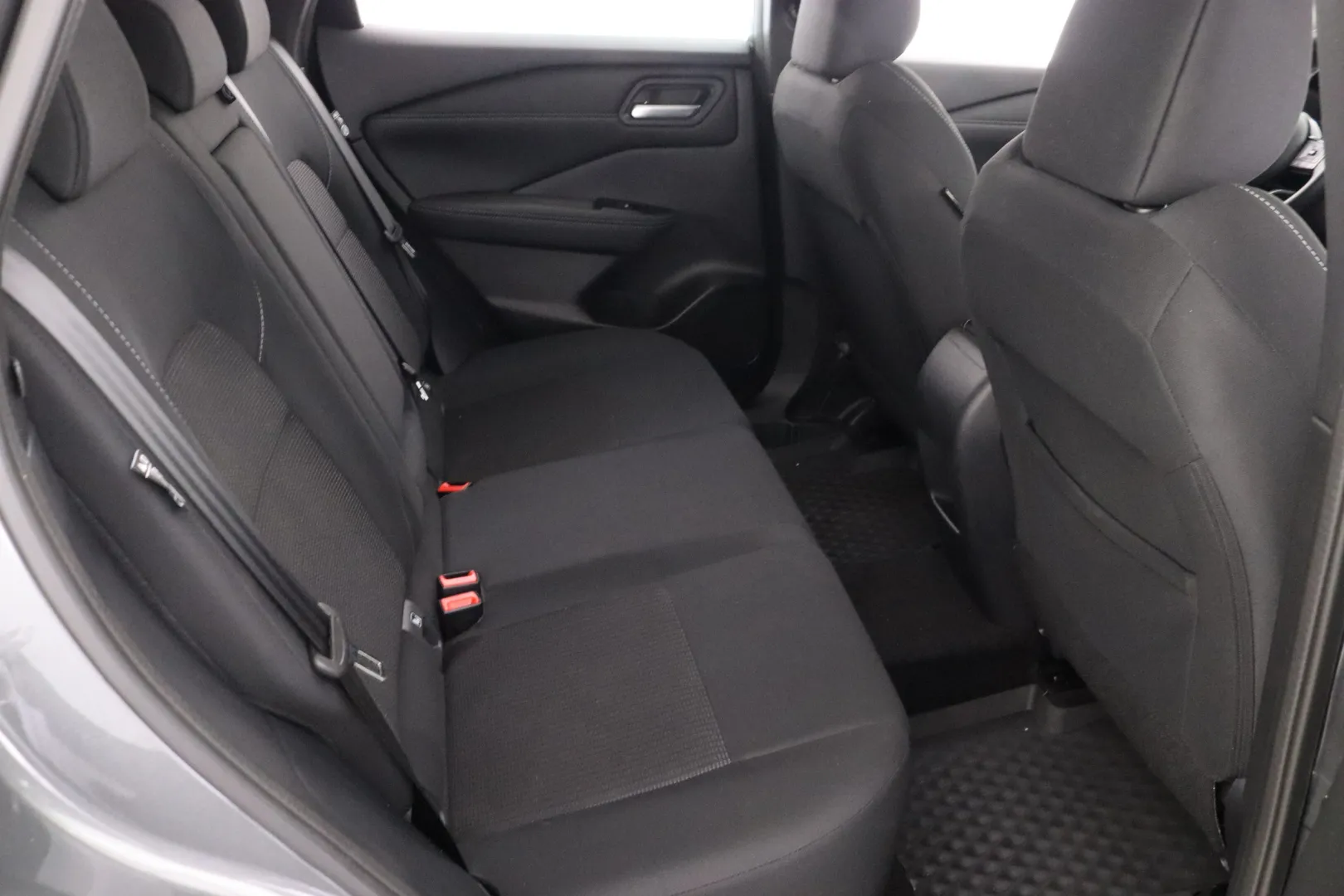 NISSAN Qashqai RVZ-441 carousel image