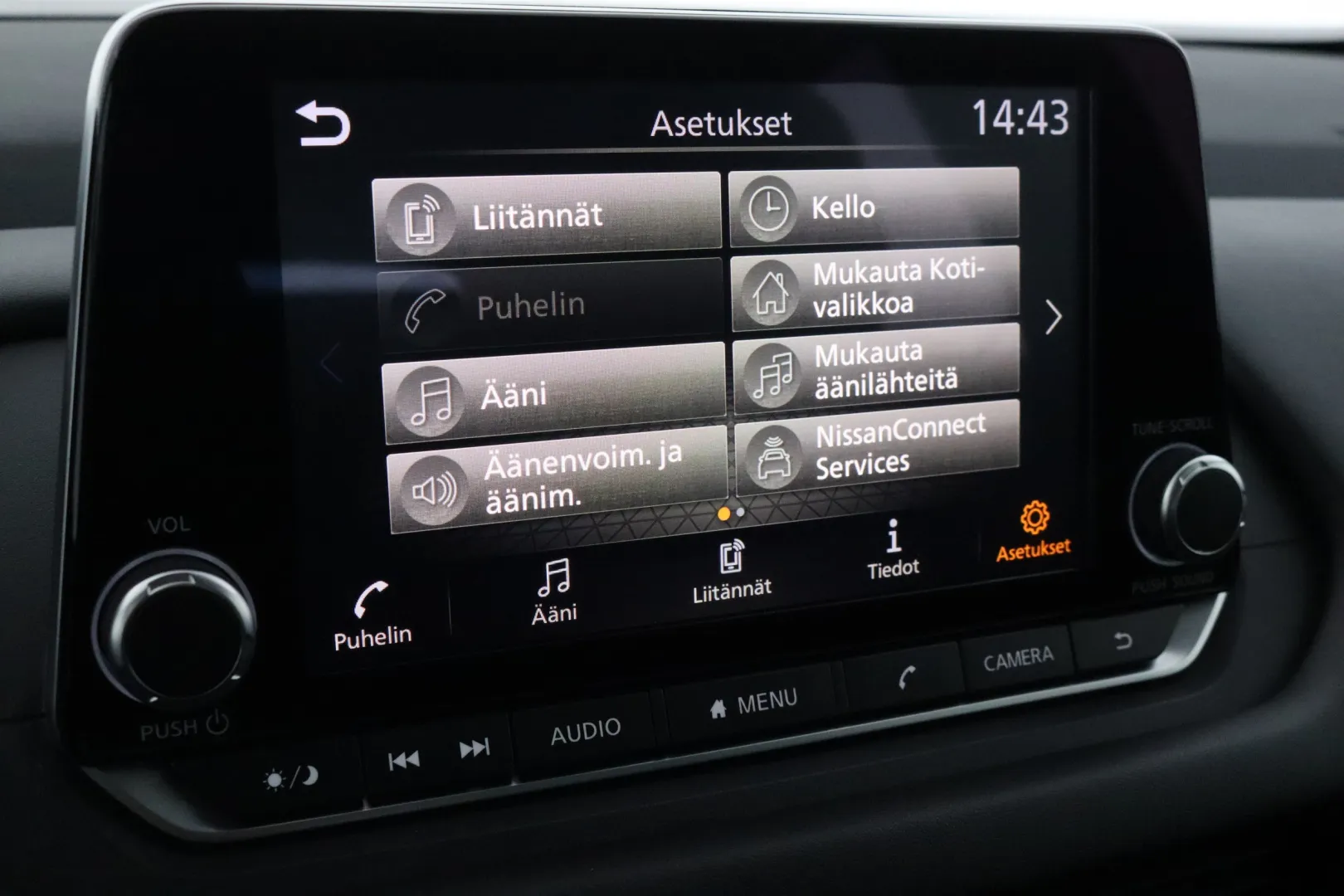 NISSAN Qashqai RVZ-441 carousel image