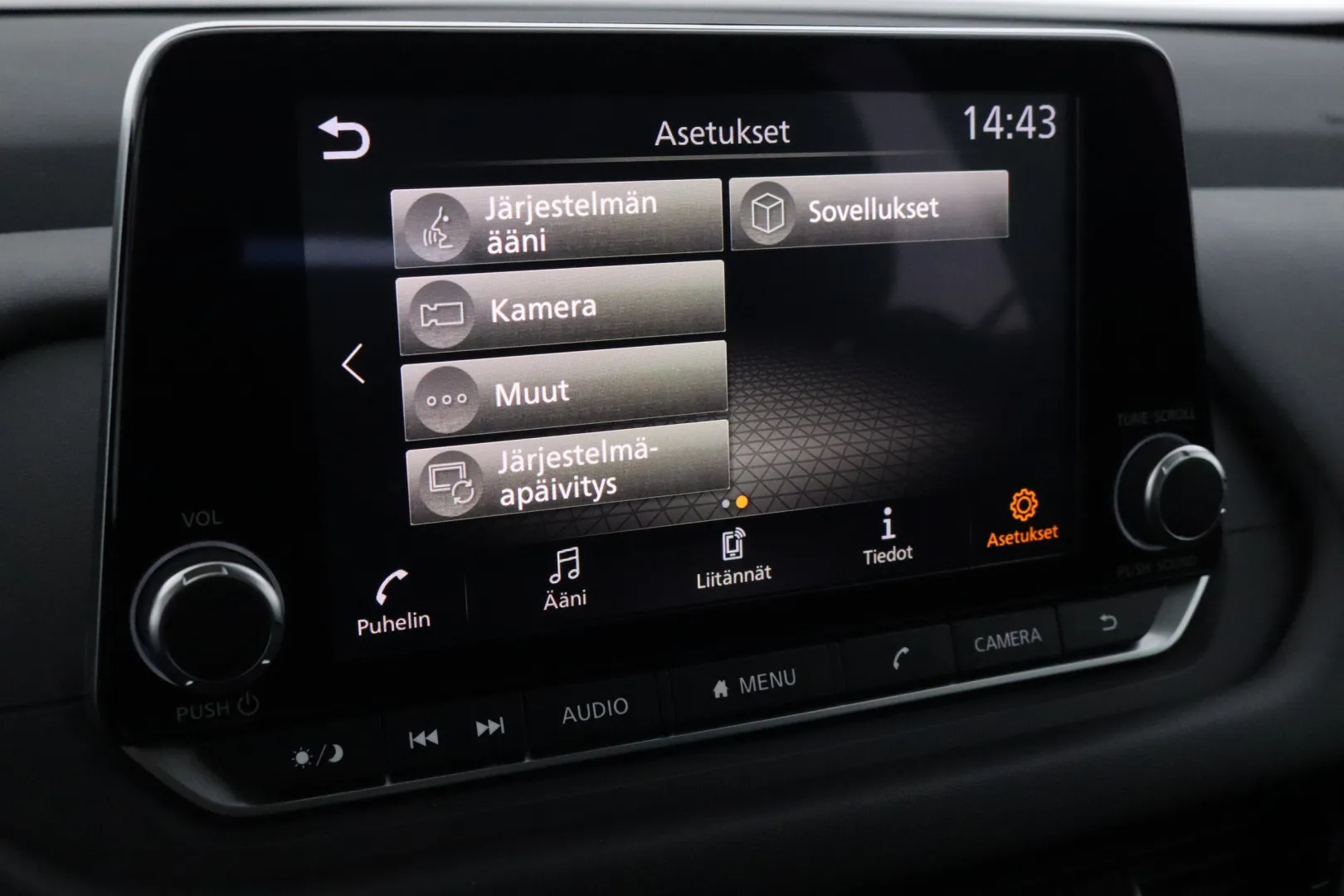 NISSAN Qashqai RVZ-441 carousel image