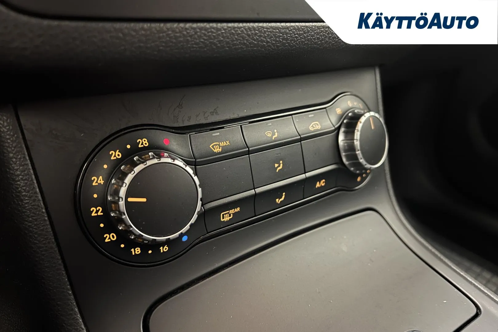 MERCEDES-BENZ B OZA-356 carousel image