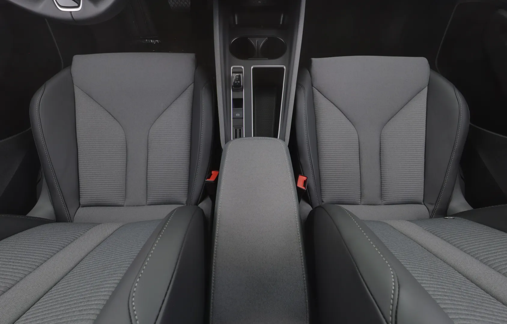 Skoda Enyaq LTN-486 carousel image