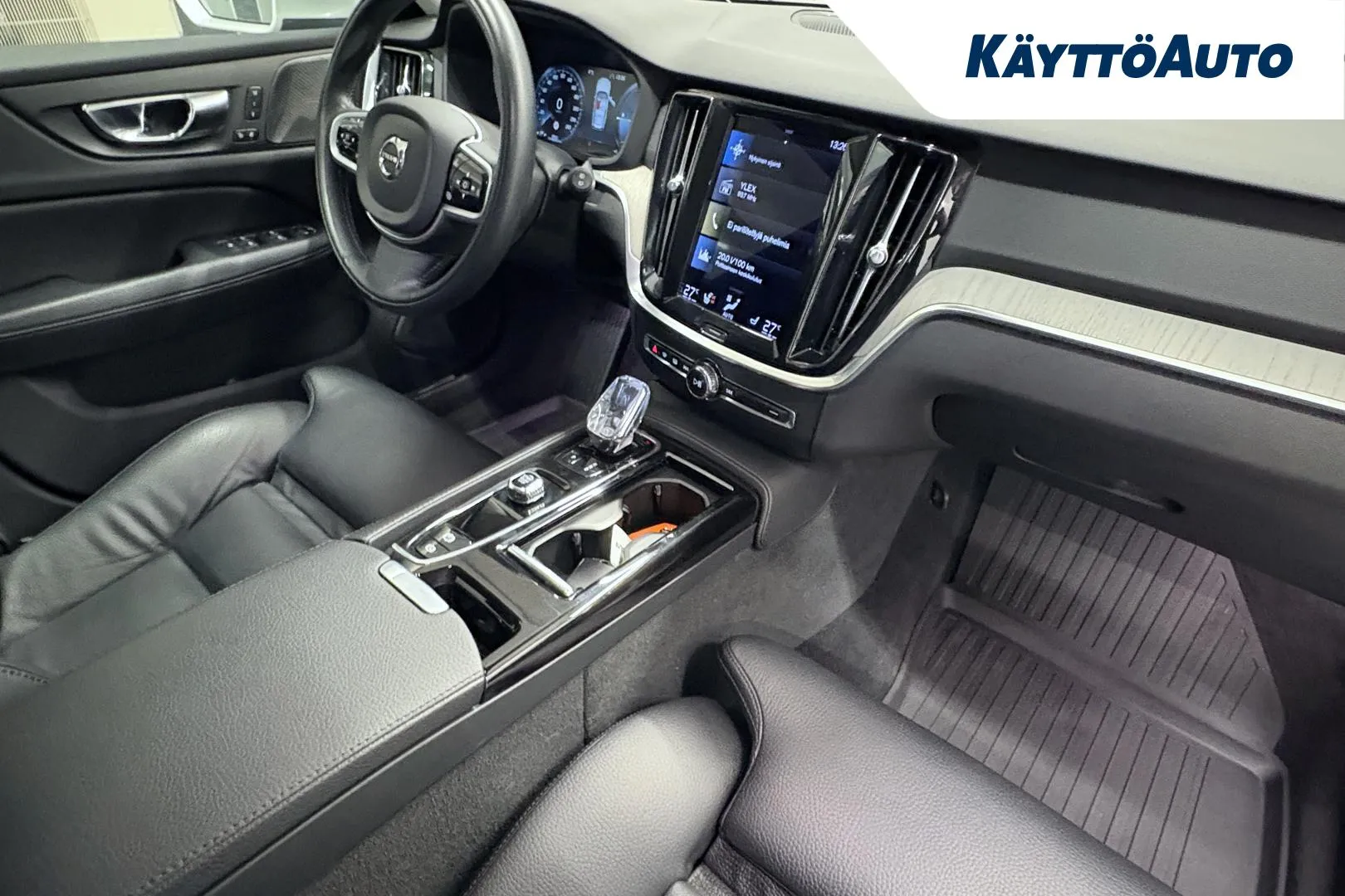 VOLVO V60 KUK-778 carousel image