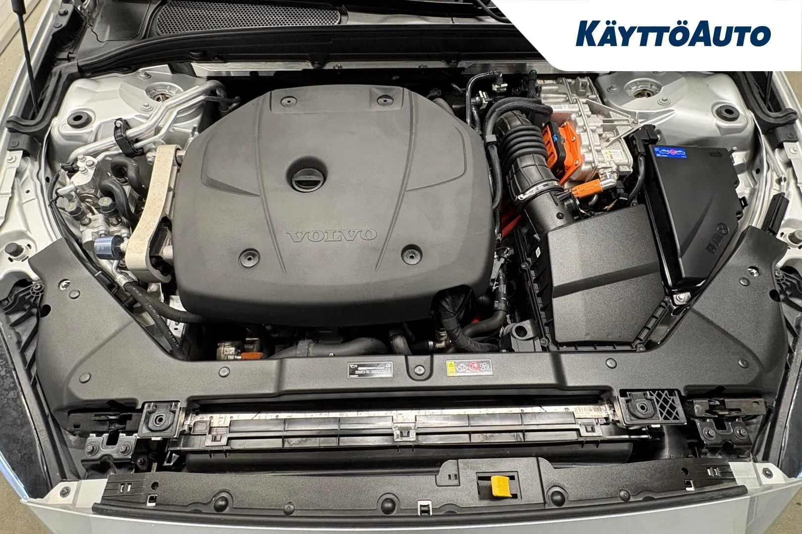 VOLVO V60 KUK-778 carousel image