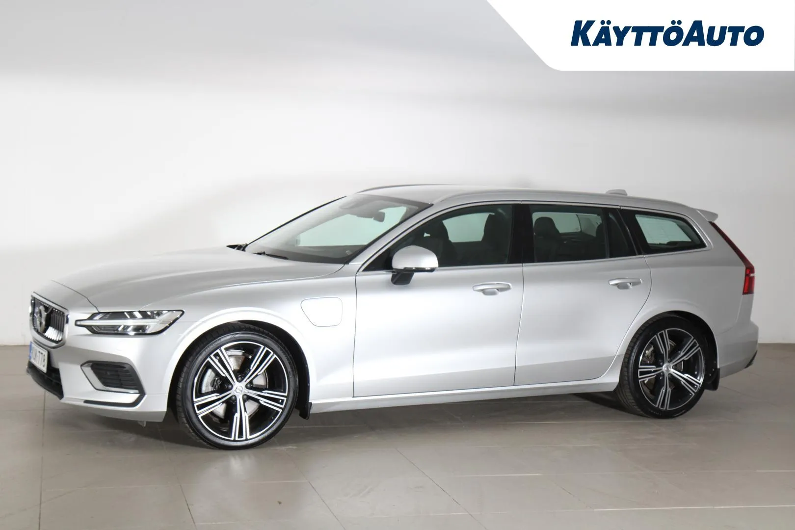 VOLVO V60 KUK-778 carousel image