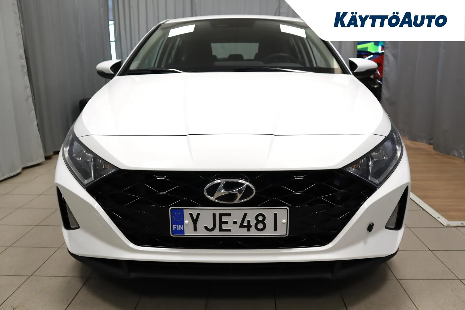 HYUNDAI i20 Hatchback YJE-481 carousel image