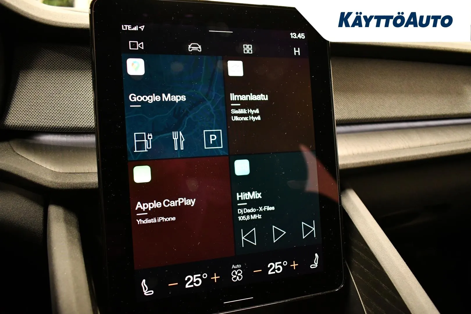 POLESTAR 2 OZU-497 carousel image