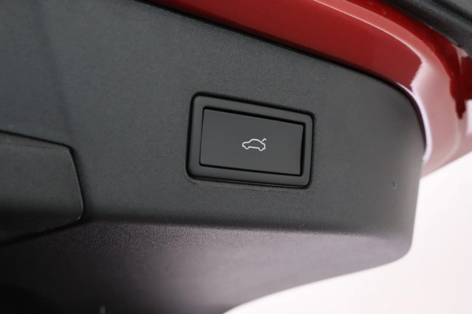 Volkswagen ID.4 KXM-920 carousel image