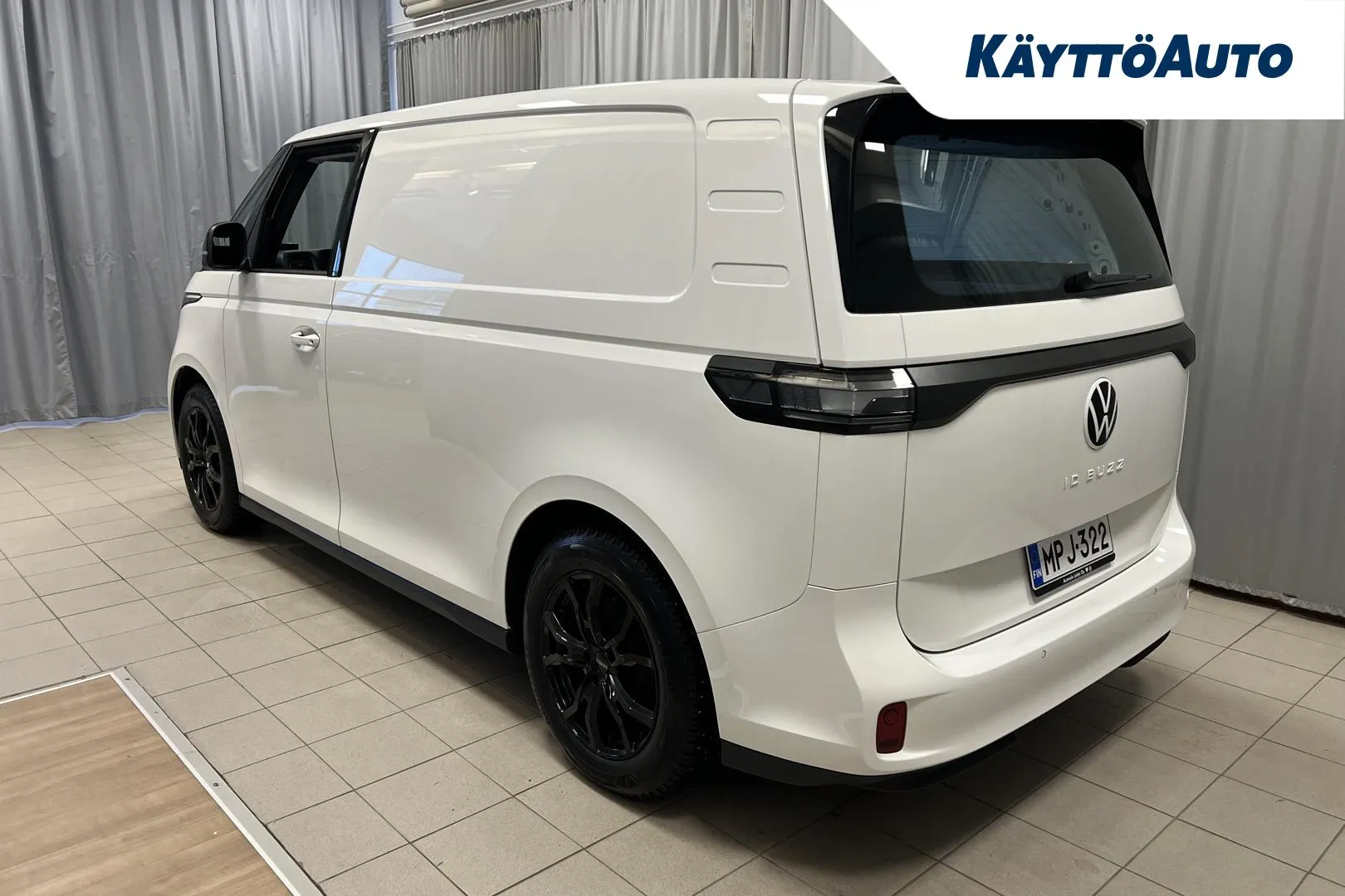 VOLKSWAGEN ID. Buzz MPJ-322 carousel image