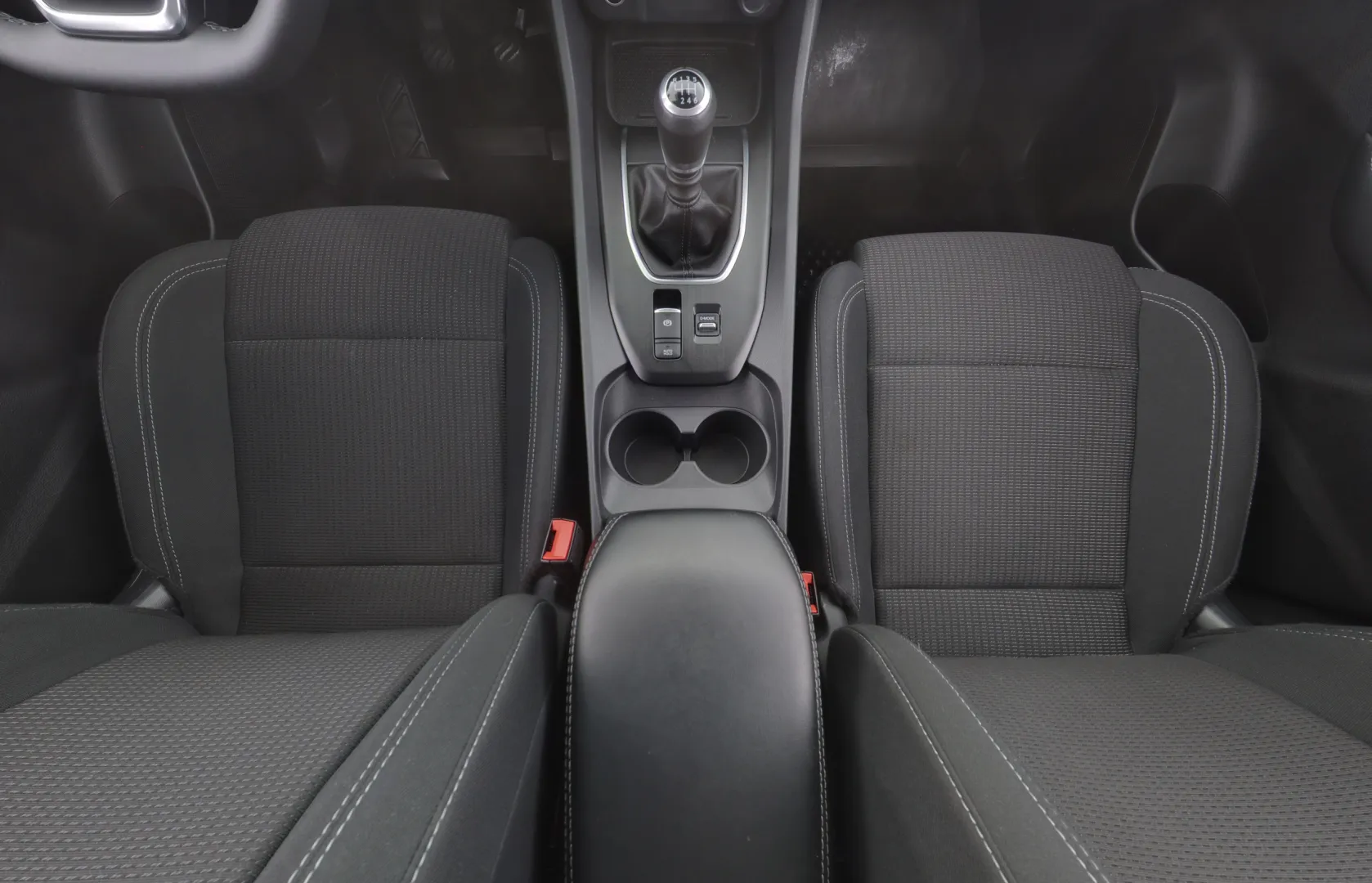 NISSAN Qashqai MPR-986 carousel image