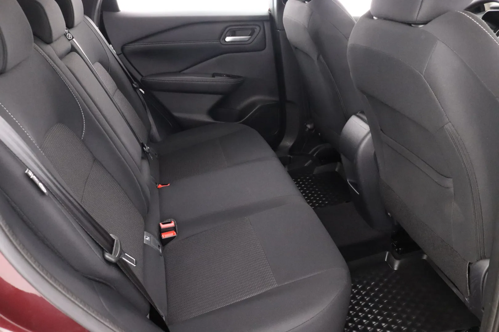 NISSAN Qashqai MPR-986 carousel image