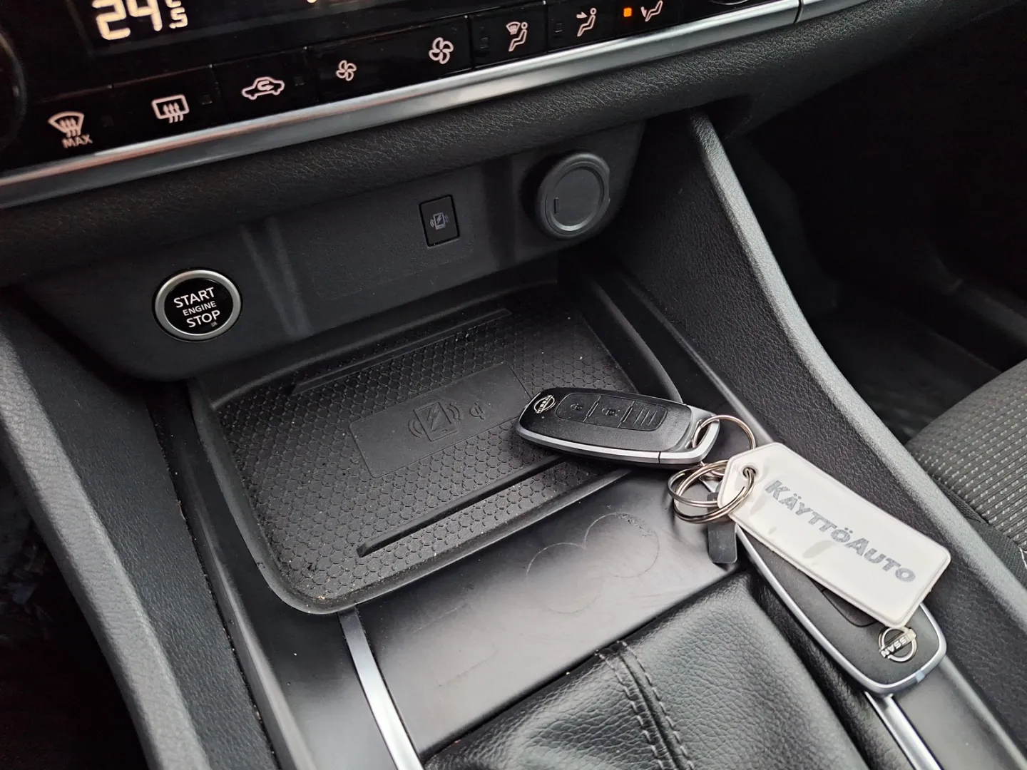 Nissan Qashqai MPR-986 carousel image