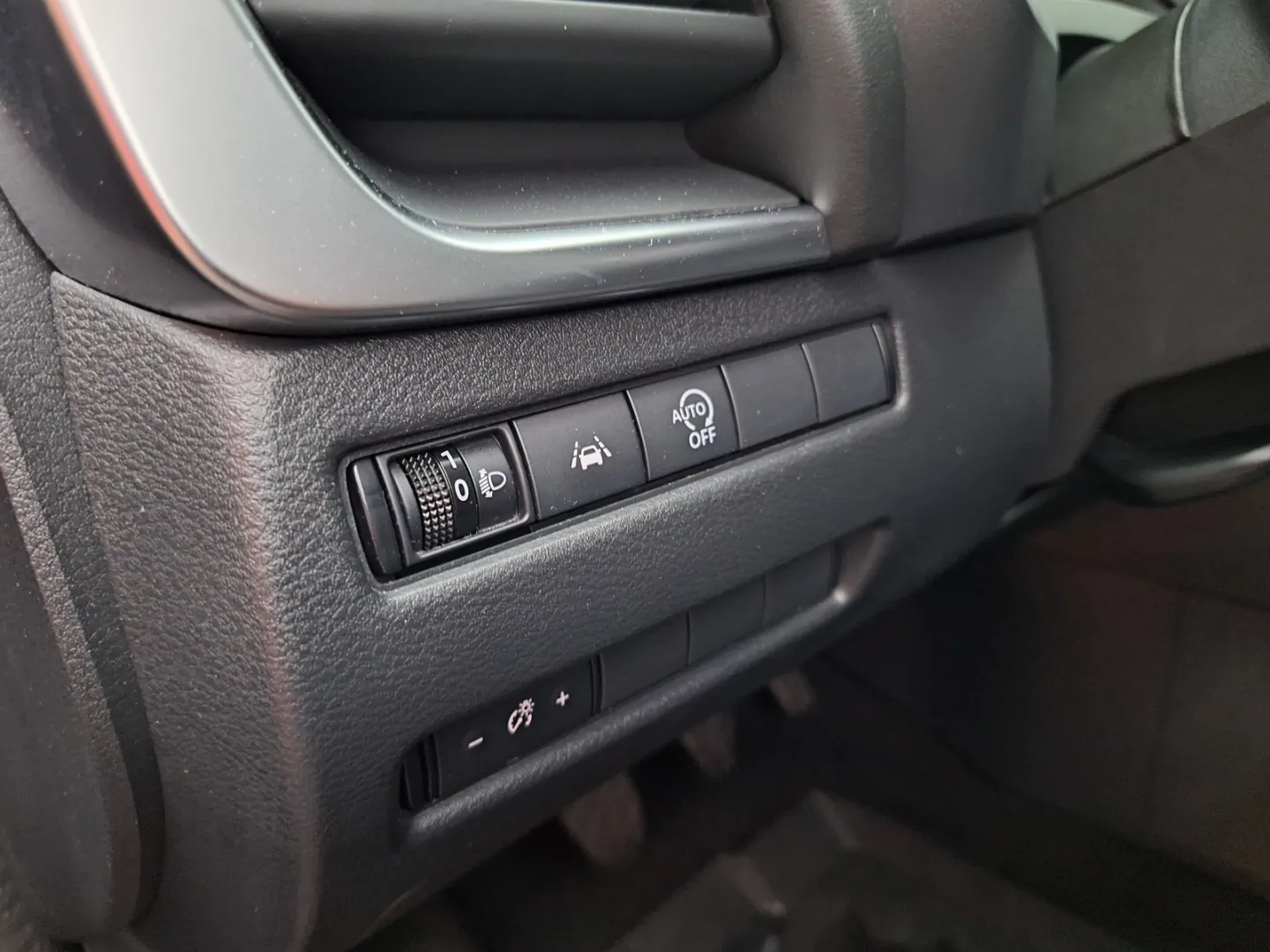 Nissan Qashqai MPR-986 carousel image