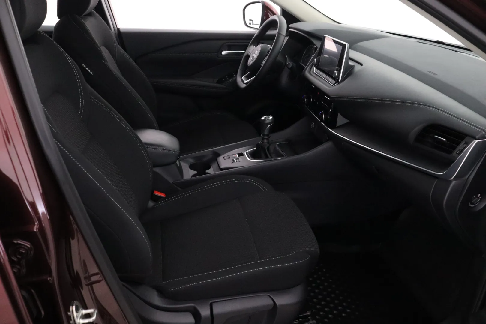 NISSAN Qashqai MPR-986 carousel image