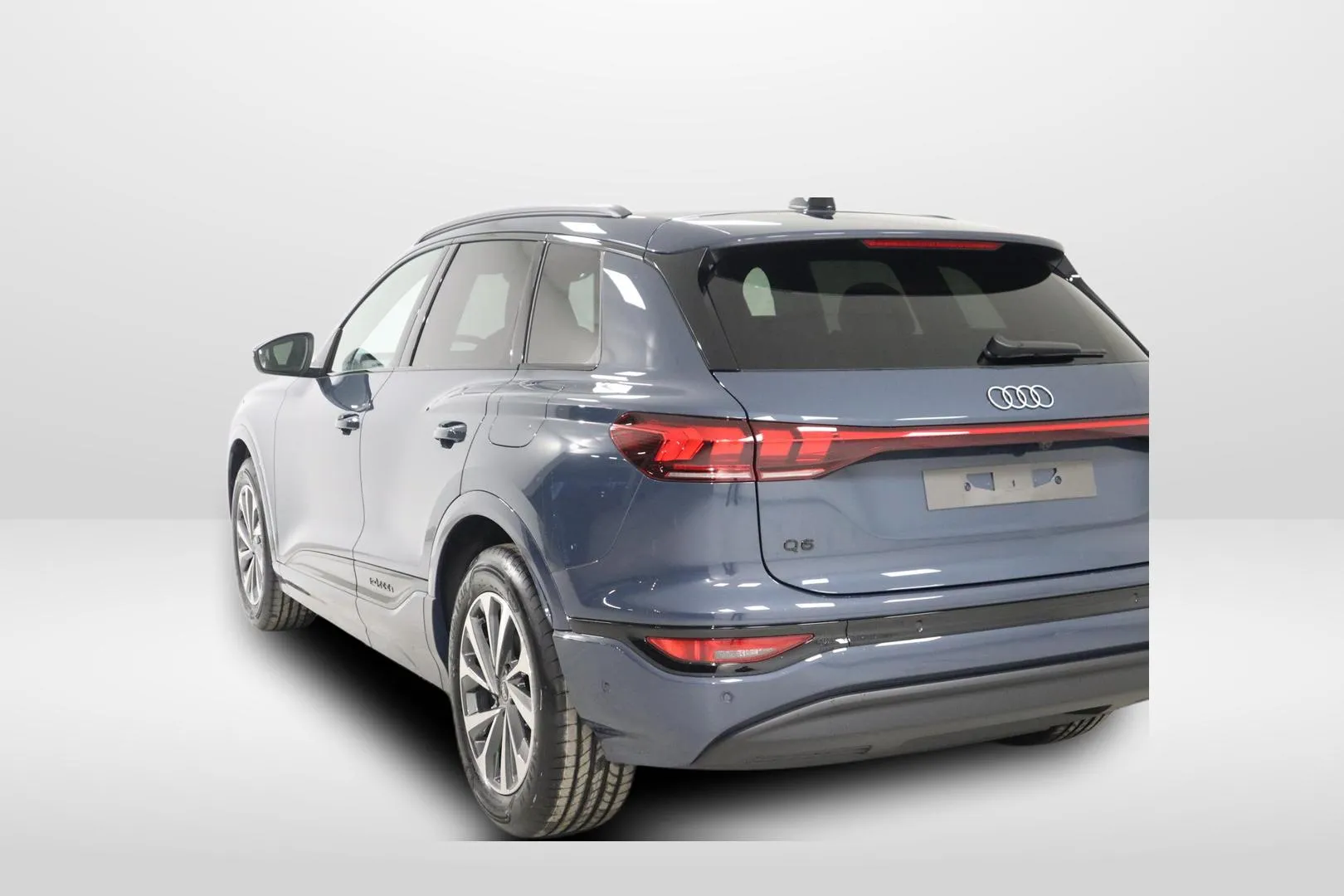 Audi Q6 e-tron JON-724 carousel image