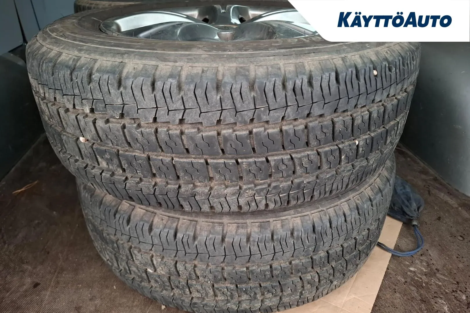 Volkswagen Transporter EXJ-471 carousel image