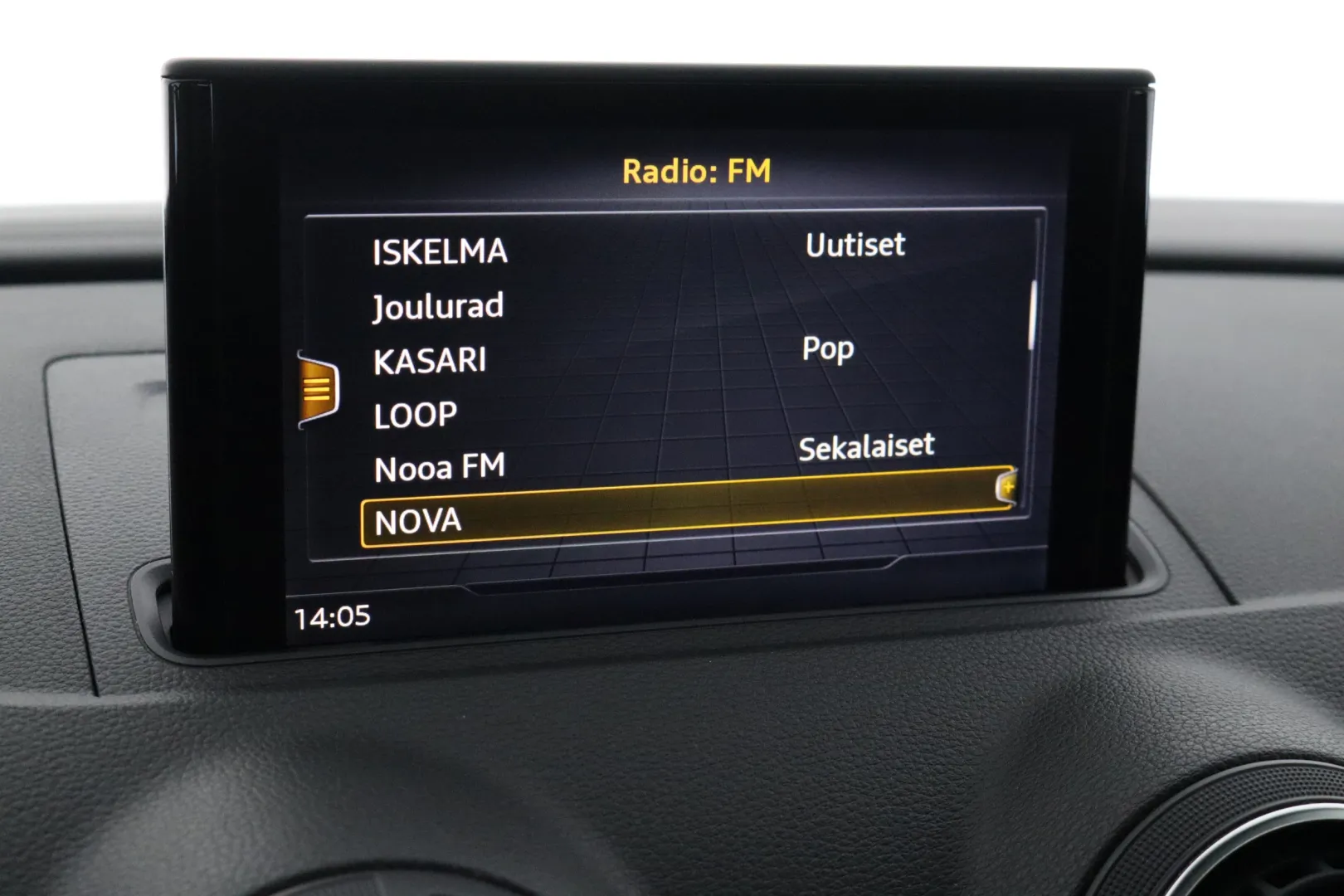 AUDI A3 SYT-574 carousel image