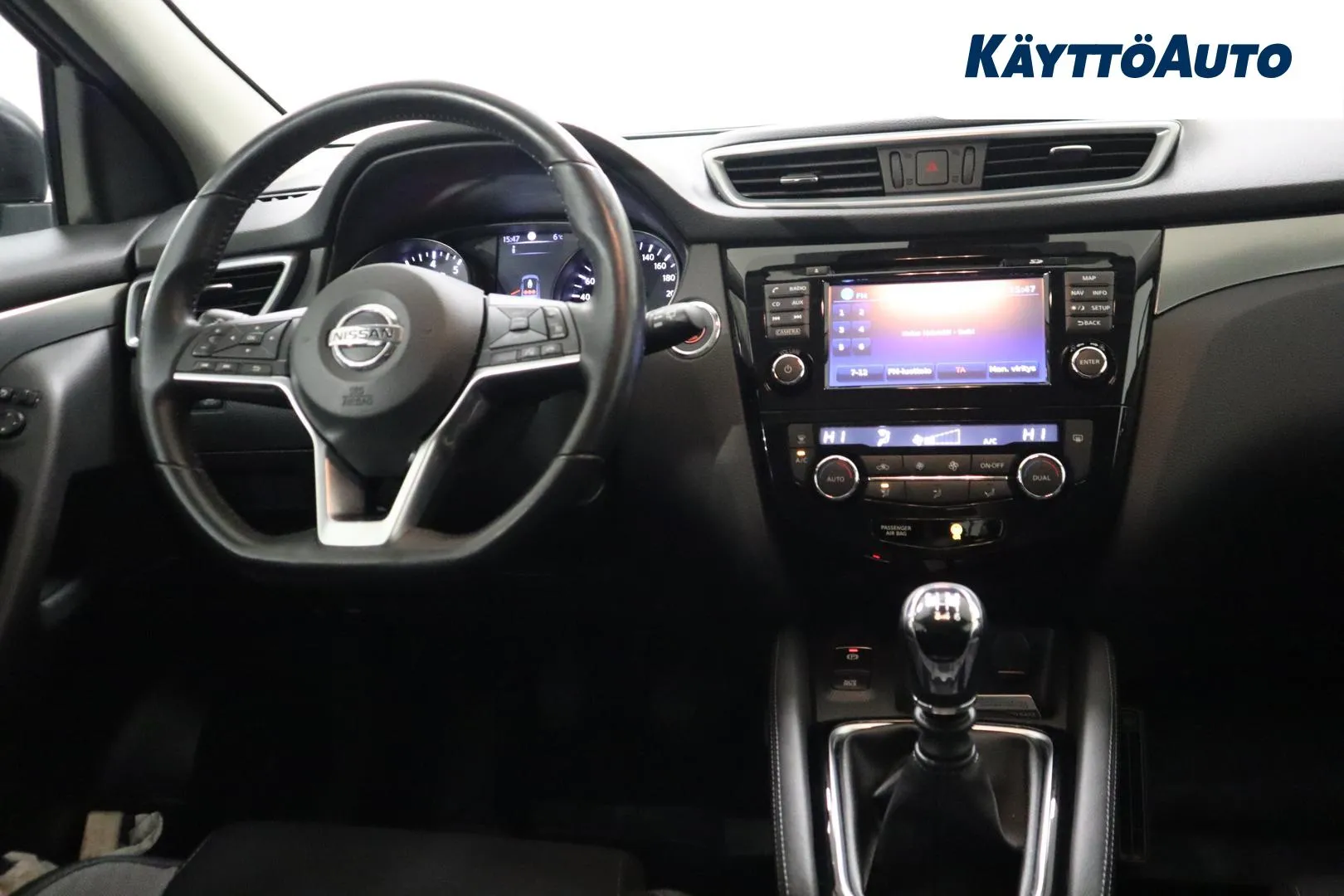 Nissan Qashqai CKZ-864 carousel image