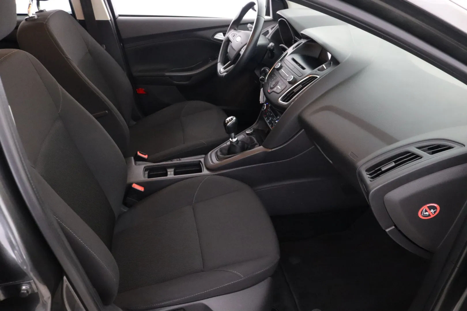 FORD Focus GLY-763 carousel image