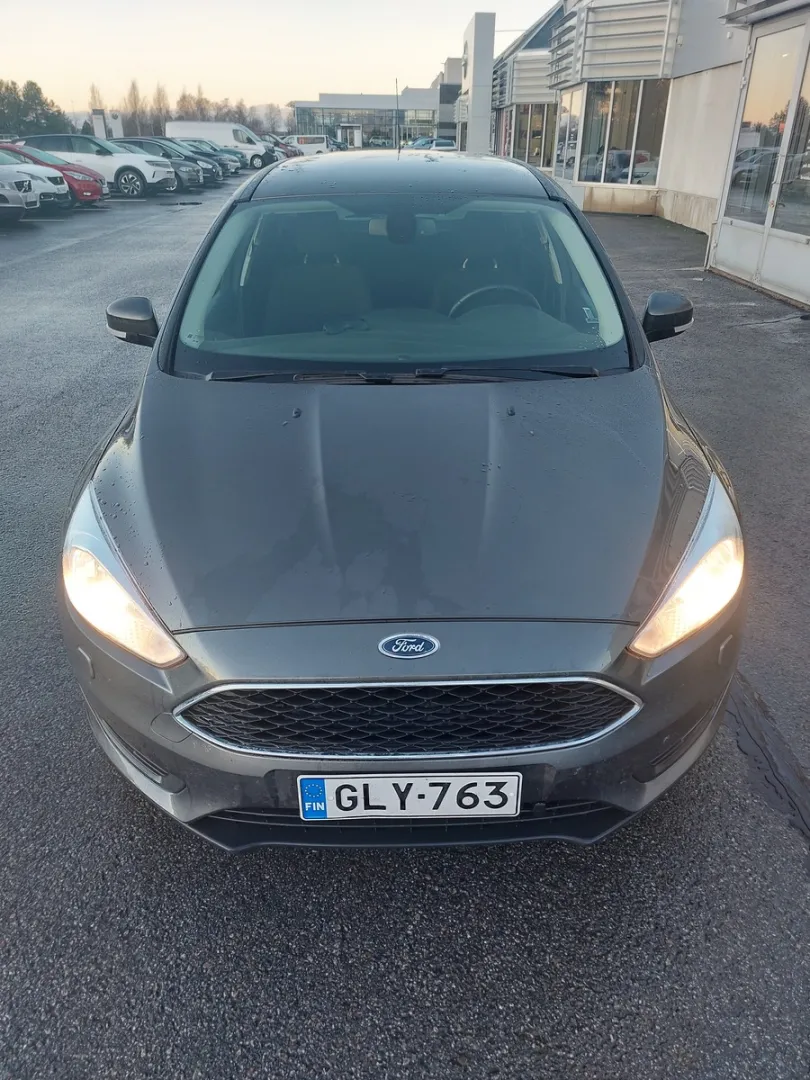 FORD Focus GLY-763 carousel image