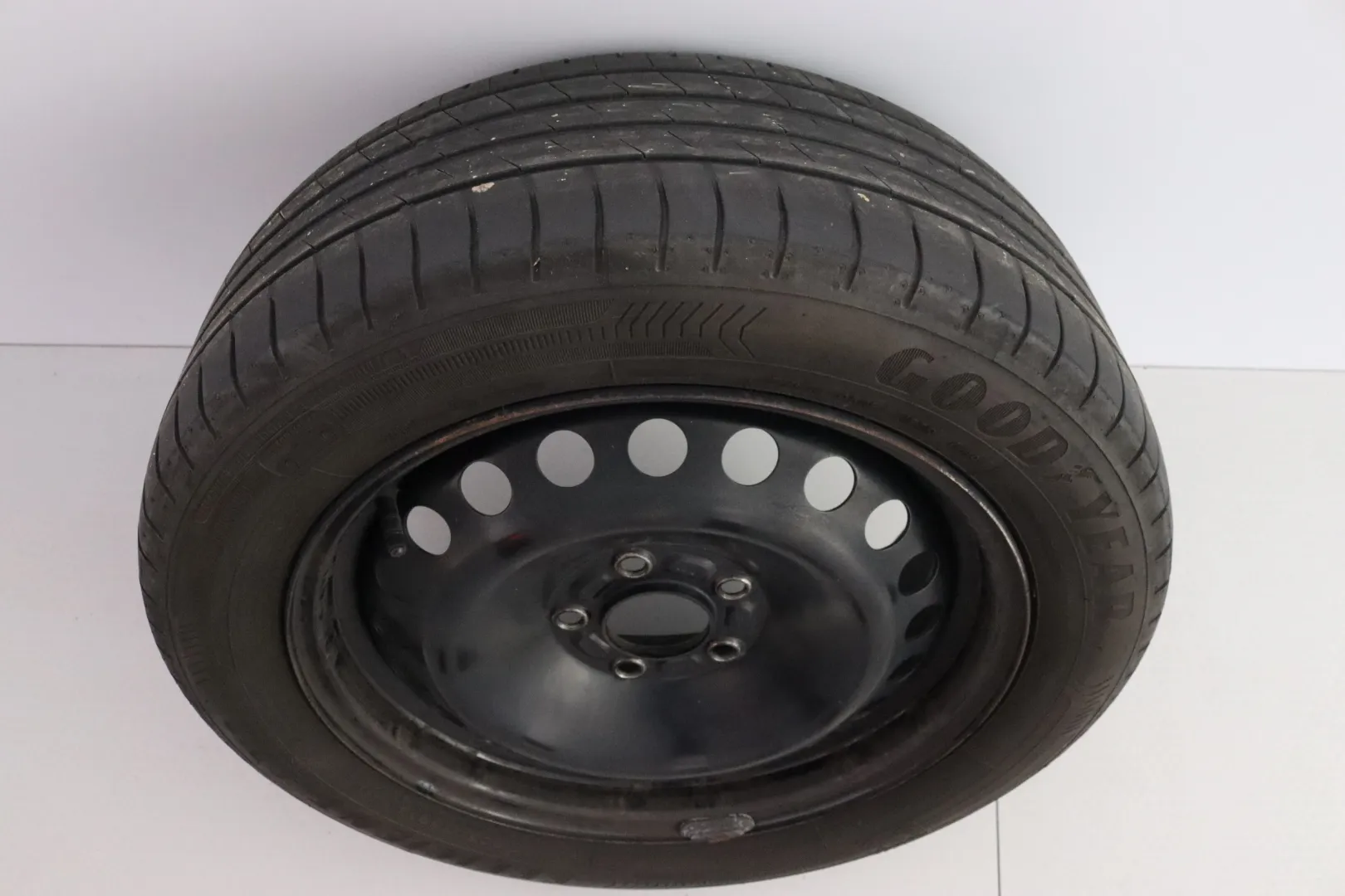 FORD Focus GLY-763 carousel image