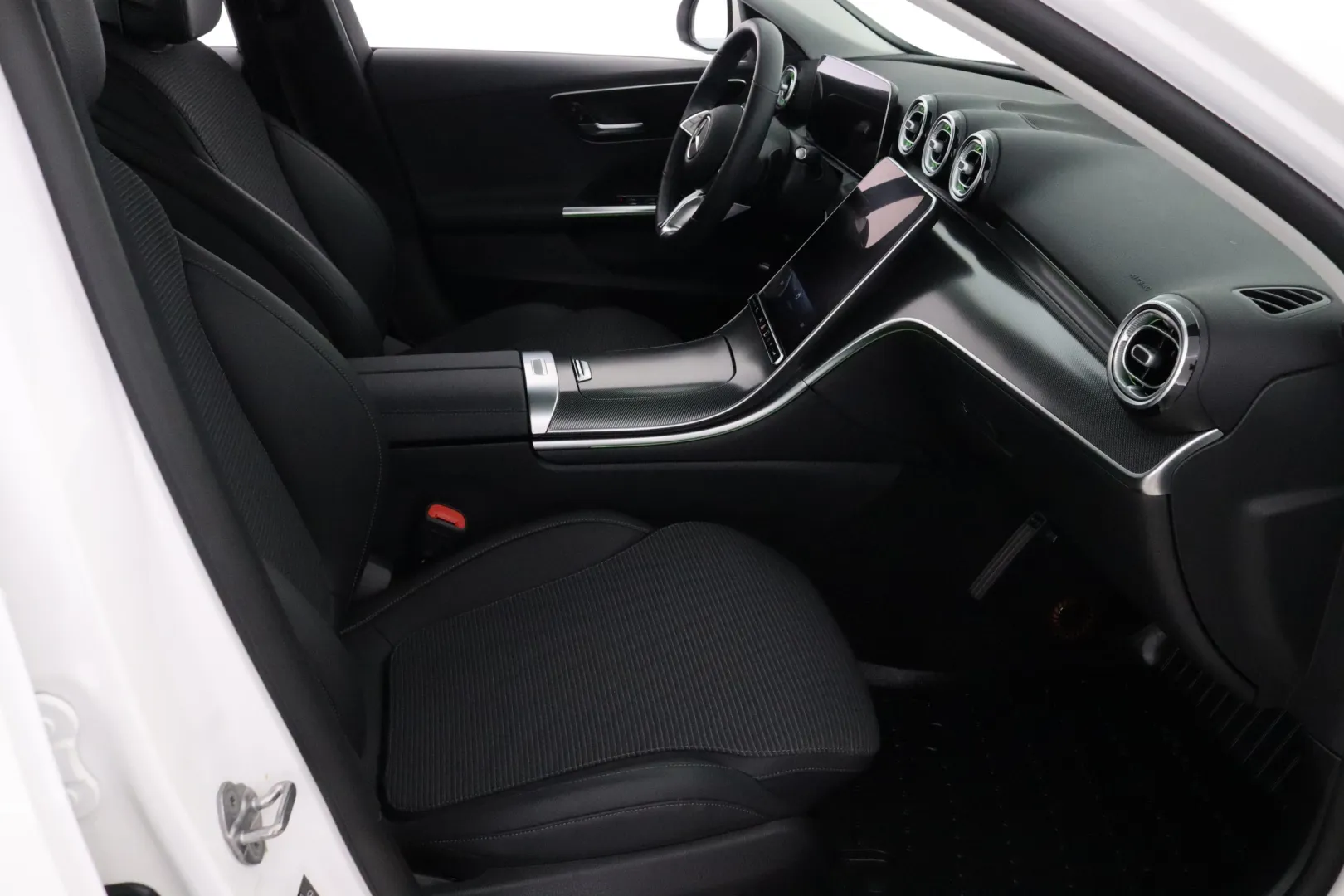 MERCEDES-BENZ C SZF-665 carousel image