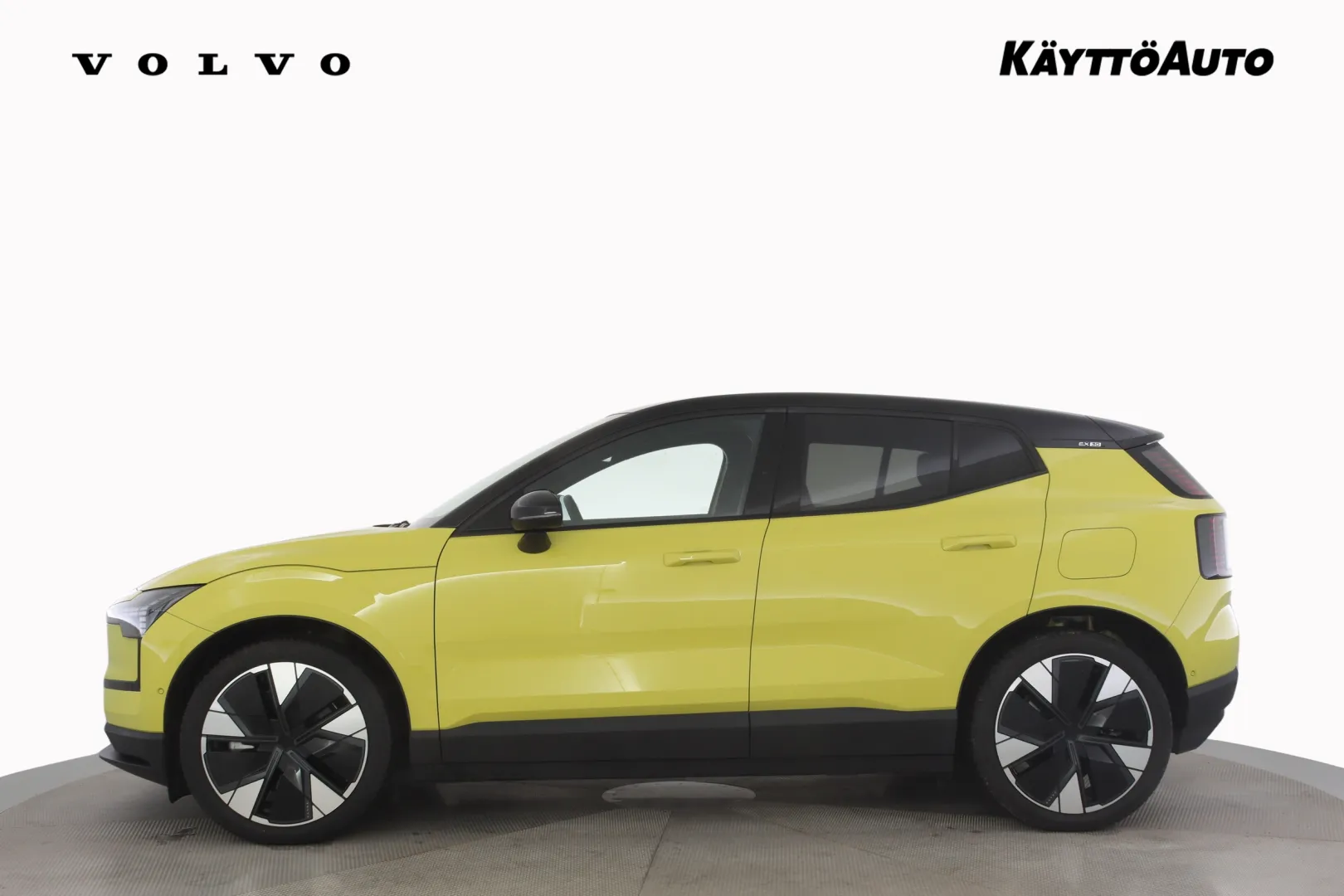 Volvo EX30 YYH-765 carousel image