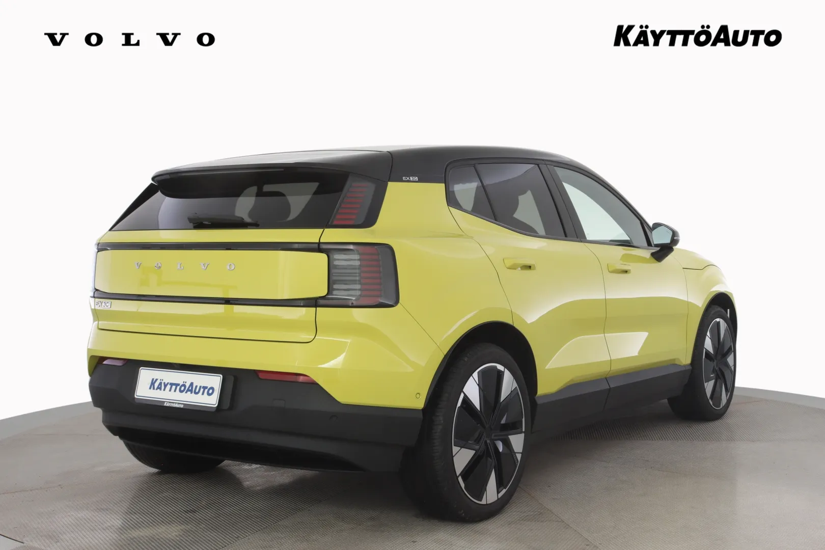 Volvo EX30 YYH-765 carousel image