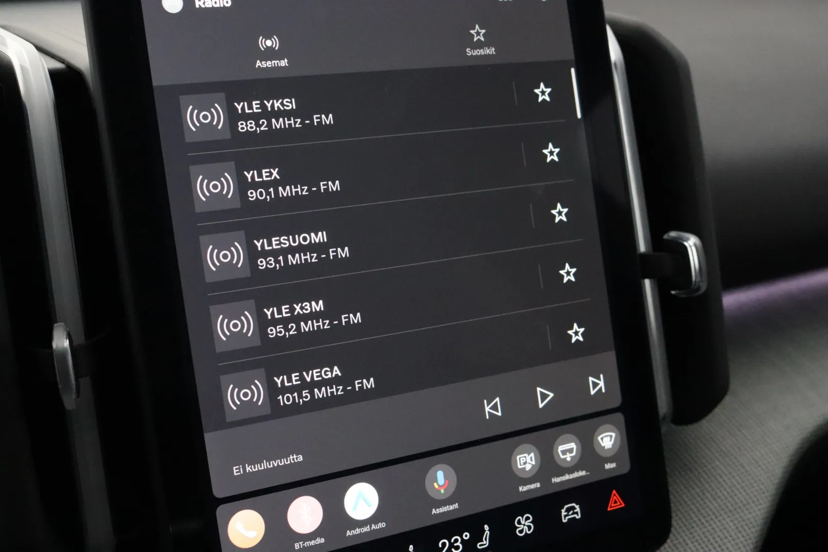 Volvo EX30 YYH-765 carousel image