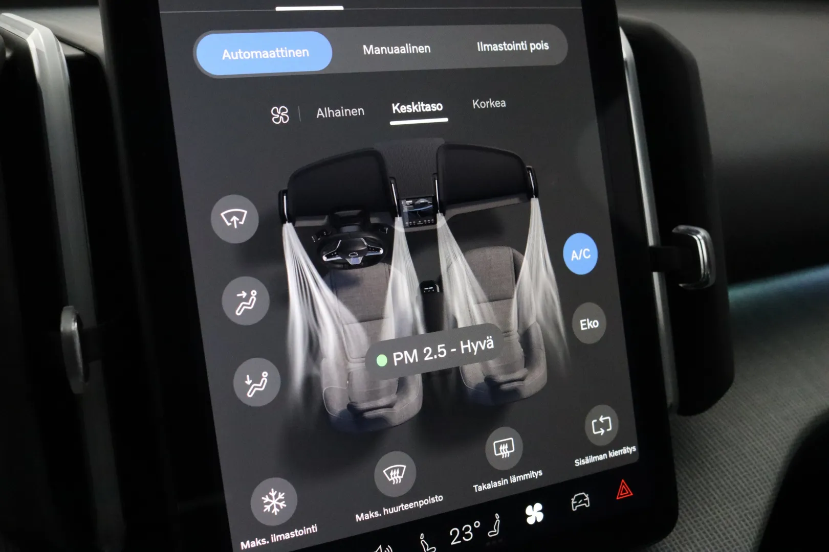 Volvo EX30 YYH-765 carousel image